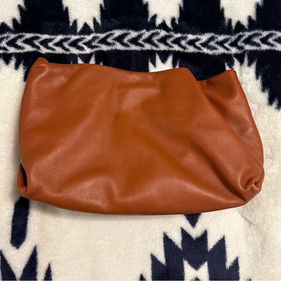 ULLA JOHNSON Remy soft clutch - Picture 3 of 13